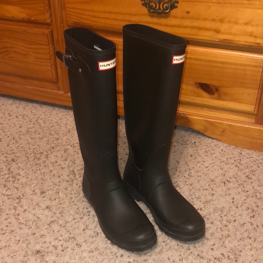 Tall hunter rain boots